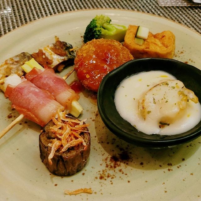 The Mira Hong Kong - Yamm lunch buffet 