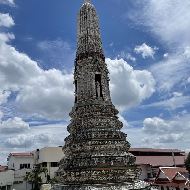 泰國🇹🇭曼谷特色廟宇🙏🏻鄭王廟❤️少女打卡好景點
