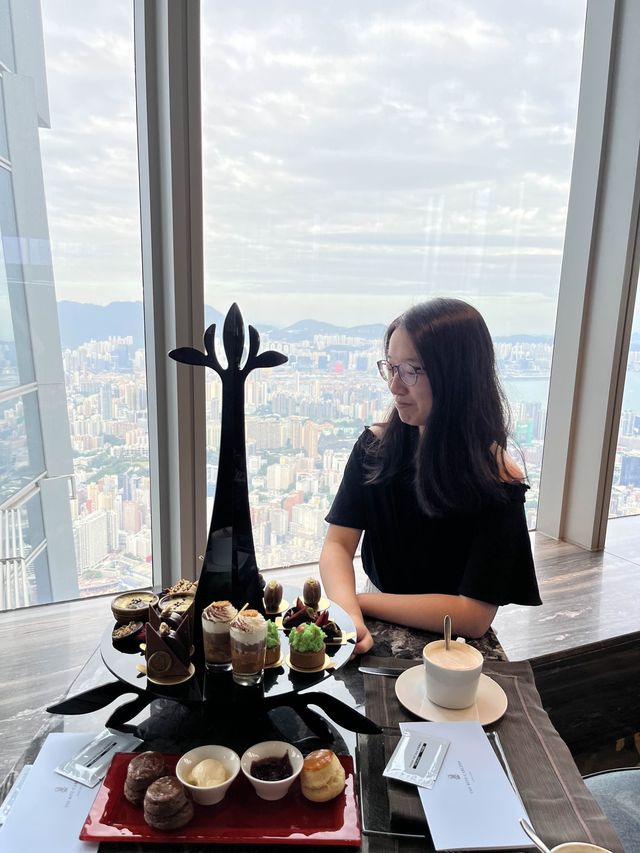 在全港最高的cafe食afternoon tea😌🌥｜Ritz Carlton Hotel🏨｜#café103
