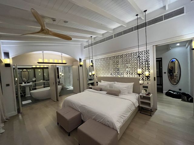 Private pool villa with stunning beach view