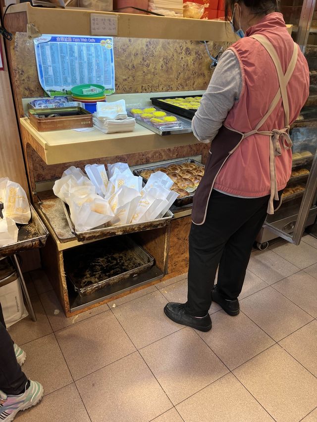 全港數一數二嘅美味菠蘿油