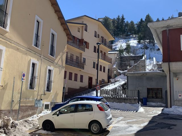 Snow Fun in Roccaraso Abruzzo, Italy 🇮🇹 