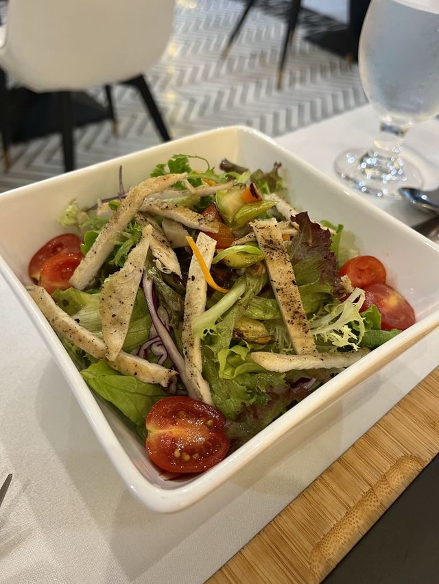 Best Italian restaurant in Hainan island 🌴