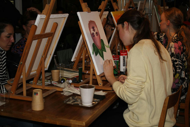 Paint-Off Battle 2 : Amsterdam’s Live Art Showdown (You Decide the Winner!) | FACTORY GIRL Brunch Restaurant