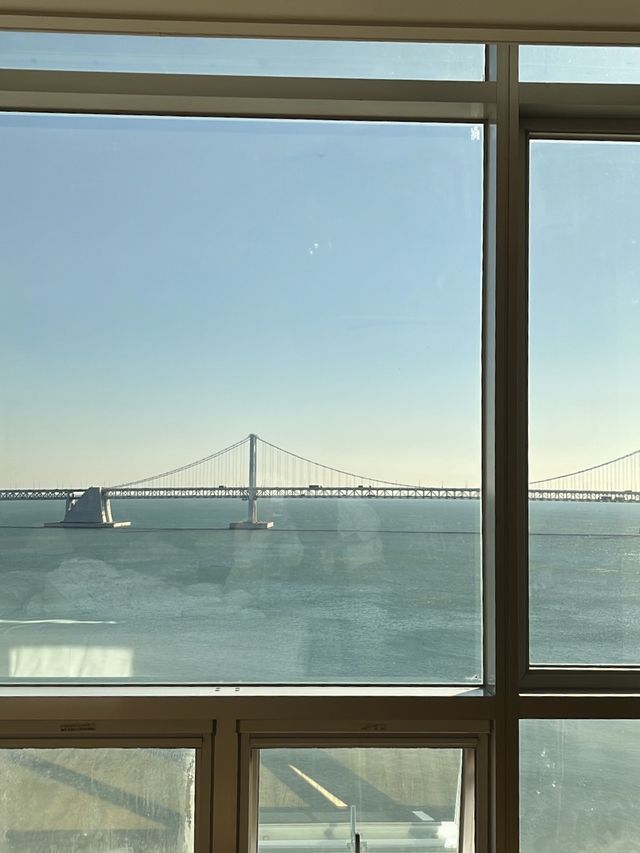 한국에서 제일 예쁜 바다 "광안리 해수욕장"