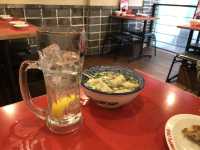 17時からハッピーアワー❗️ぎょうざ好きには最高❗️