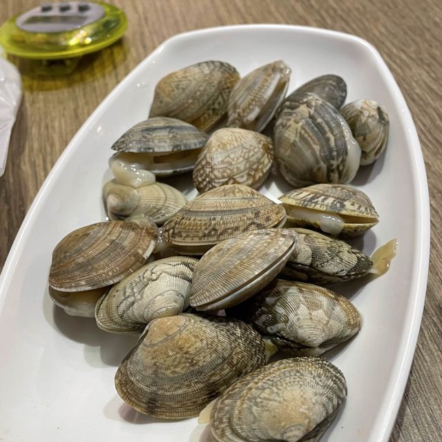 "元朗鍋心粥底火鍋店"