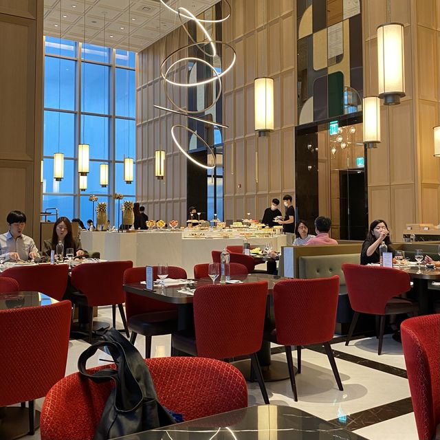 우리나라에서 가장 비싼 뷔페, ‘콘스탄스’ 디너