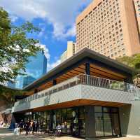 【新宿中央公園〜都会に広がる緑のオアシス〜】