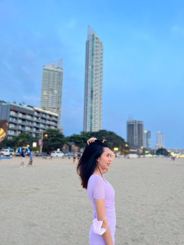 หาดจอมเทียน ชลบุรี