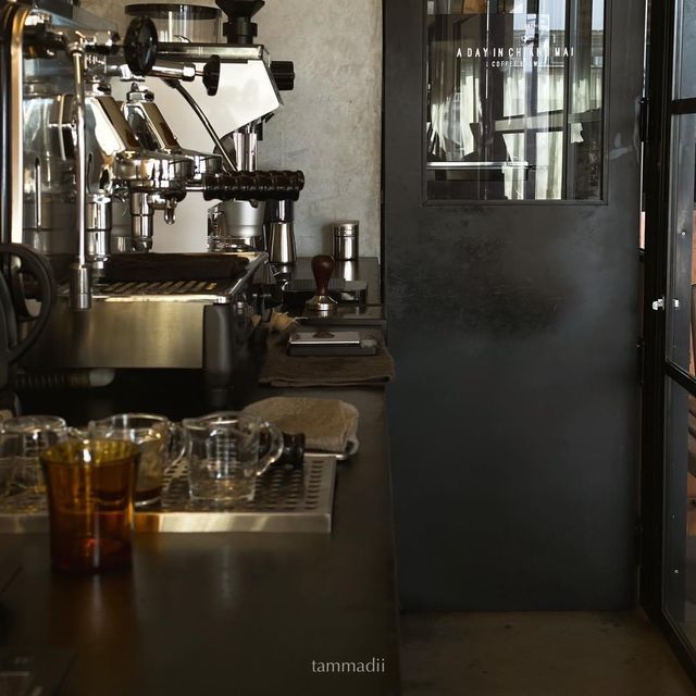 A DAY IN CHIANG MAI COFFEE BREW