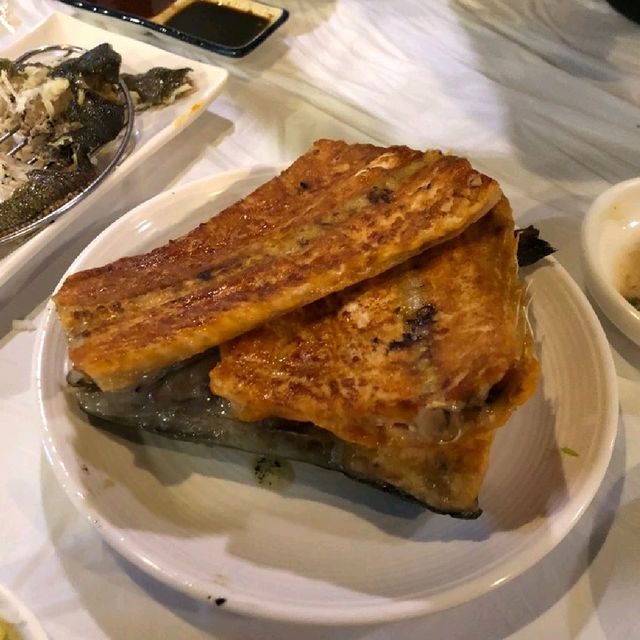 연어 옆에 연어, 우연 횟집