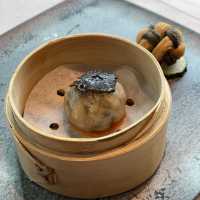 Cantonese fine dining in Hong Kong