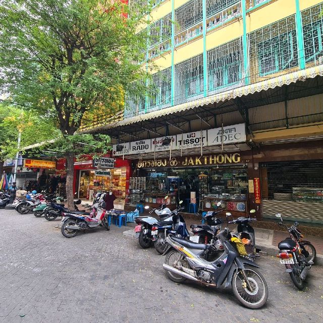 ตลาดบน-ล่าง ตลาดเก่าแก่คู่เมืองนครปฐม กว่า135 ปี