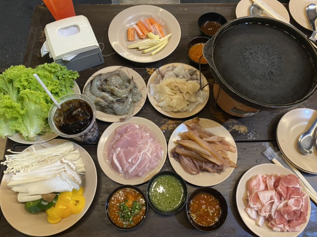 Yang Noey BANGKAPI 