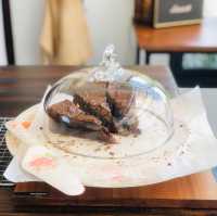 Thursday Khuan Khanun  ☕️🧁..
