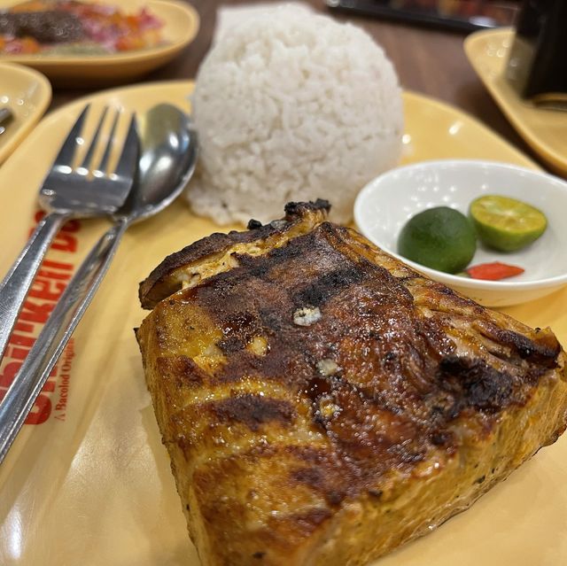 필리핀 정식 먹으러 “Chicken Deli”