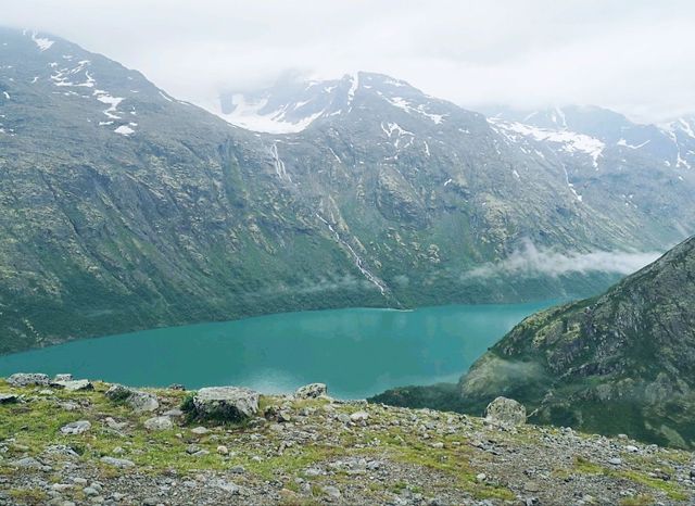 The hiking in Besseggen, Norway