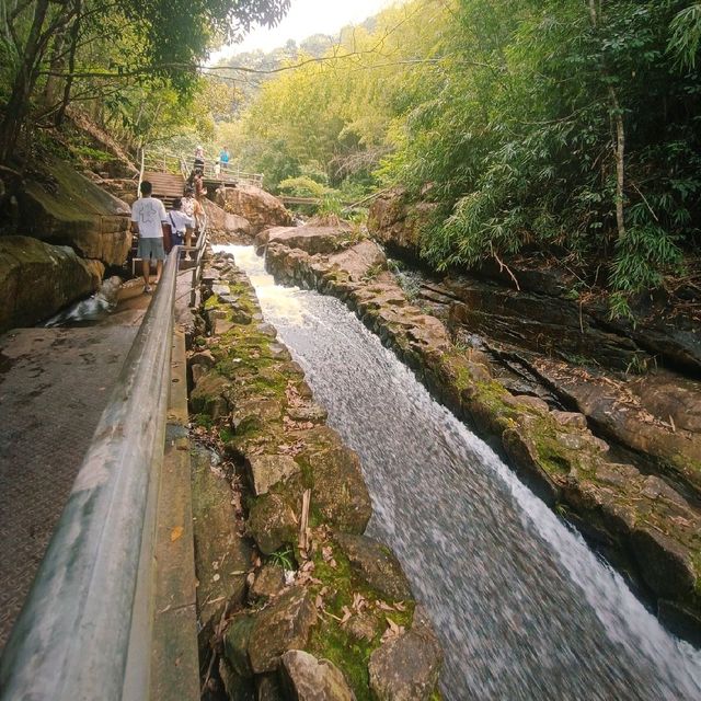 the Qianlonggou Great Falls 🌹🍀❤️