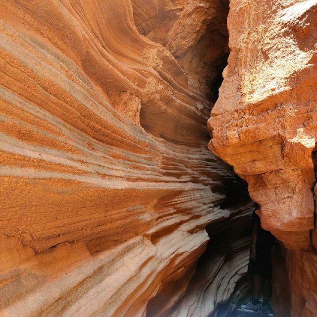 China's Antelope Canyon, WOW!