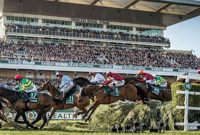 Aintree Races BoxBus Pick Up | Aintree Racecourse