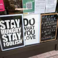 海濱旁邊漢堡店