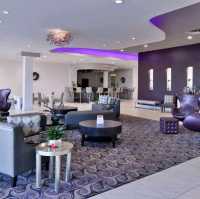 Clarion Inn & Suites Across, Orlando
