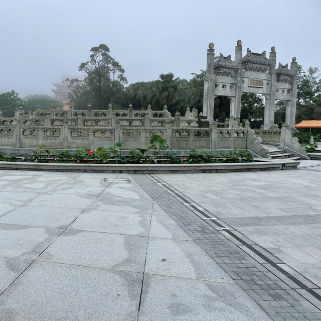 昂坪廣場
