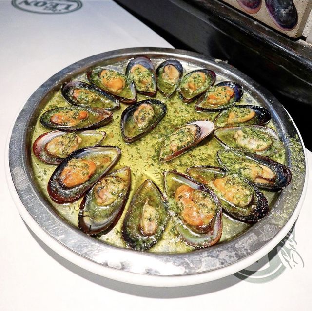 布魯塞爾食正宗比利時青口