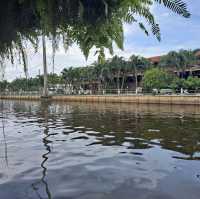 ตลาดเก่าริมน้ำหัวตะเข้