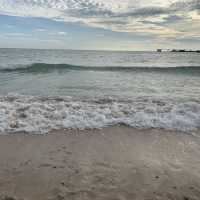 หาดนางรำ อ.สัตหีบ จ.ชลบุรี