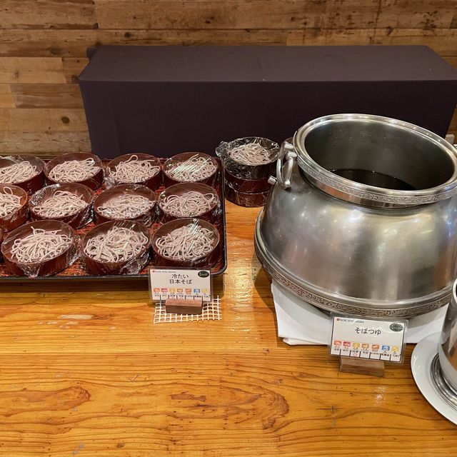パシフィックホテル内の竜潭でランチ