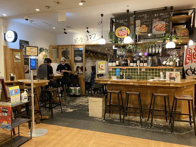 西鉄『福岡(天神)駅』真下でランチ『欧風食堂酒場 パーラーコマツ』