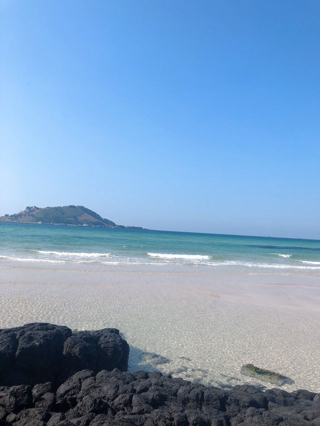 제주 서쪽 푸른바다가 예술인,협재 해수욕장