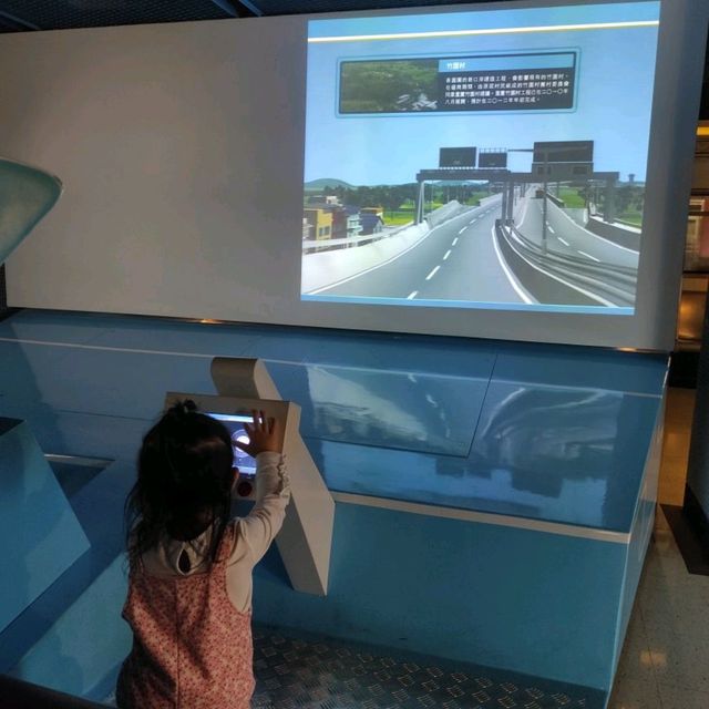 關於香港建設既展城館