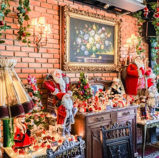 Hippo Cafe’&Restaurant ชลบุรี