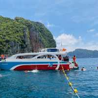 Phi Phi Island : Thailand