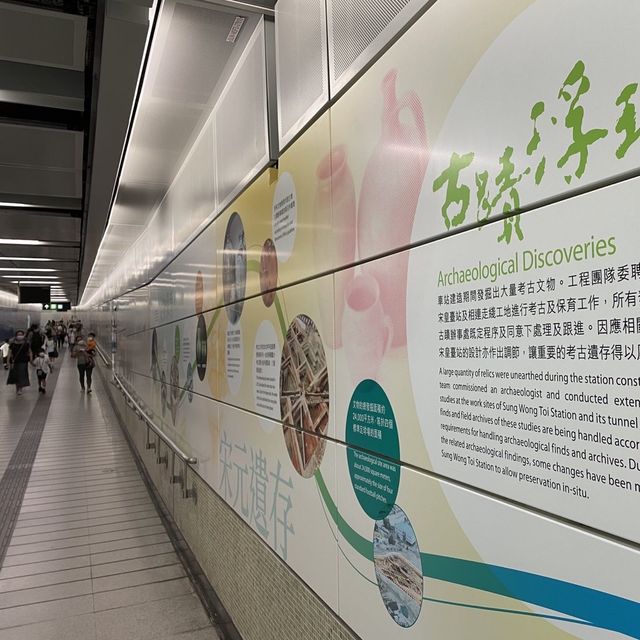 長達100米的時空隧道～