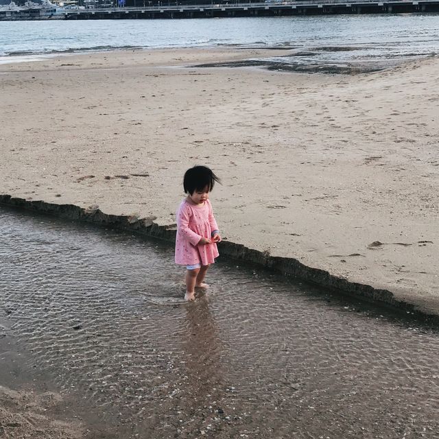 來一趟慢活之旅，於水清沙幼的沙灘放空