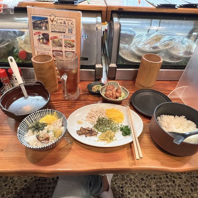 奄美市1美味しいと称される鶏飯の店！奄美鶏飯と島料理の鳥しん