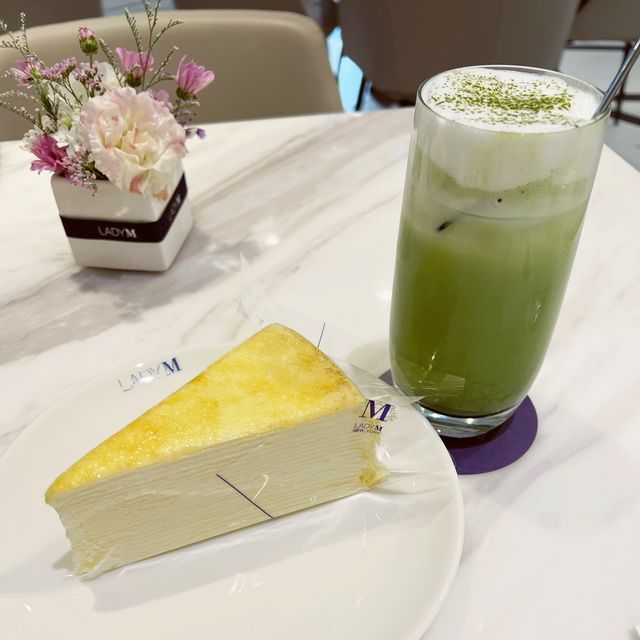 貴婦優雅的下午茶｜Lady M｜說要來好久了終於吃到的千層蛋糕