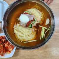 행주산성에서 가야밀면 본연의 맛을!