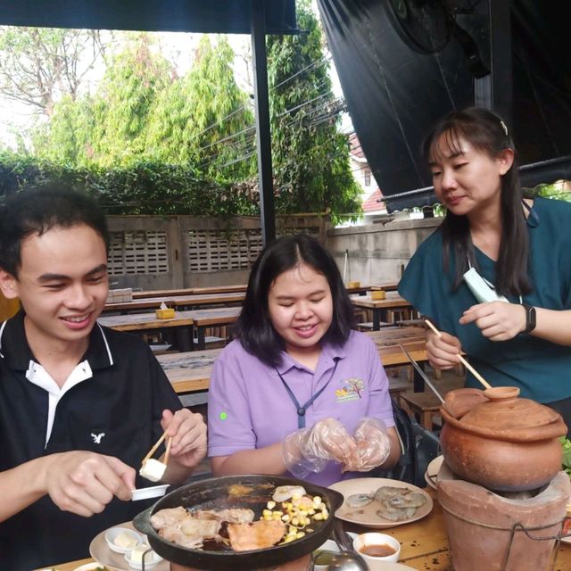 ไปกินย่างเนยกัน