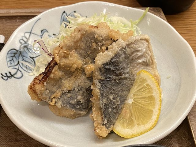 好きなおかずを選択可能『うみの食堂』福岡・天神