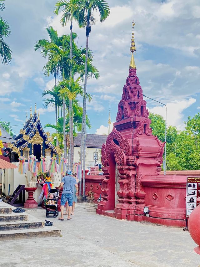 นักท่องเที่ยวเยอะมาก | วัดพันเตา | เชียงใหม่