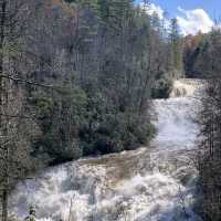 Afternoon hiking the looking glass falls