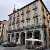 Square of Segovia 