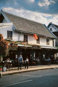 Luang Prabang Travel | This city is perfect for daydreaming every day.