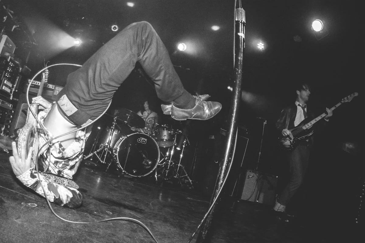 NYE with The Schizophonics, Chartiy Kiss, The Happy Trails, FKA Fingers | Lo-Bar Social