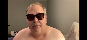 JOHN HINCKLEY JR LOOKALIKE COMPETITION | Windward Plaza